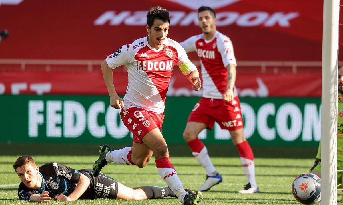 官方网站-布雷斯特连胜在望，球队状态回暖(布雷斯特球员)